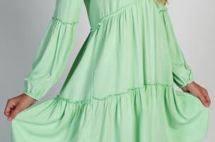 Свободна лятна рокля с дълбоко „V“-образно деколте, MONSERAT, ментово зелена