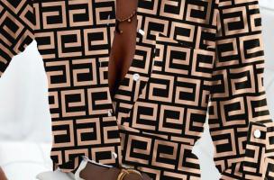 Елегантна блуза с геометричен принт LAVLENTA, черно и бежово