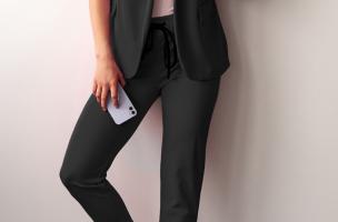 Елегантен комплект панталон и сако, черен