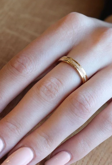 Елегантен пръстен, ART489, цвят злато.