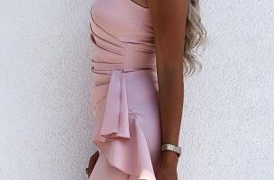 Елегантна къса рокля с волани RICALETTA, светло розова