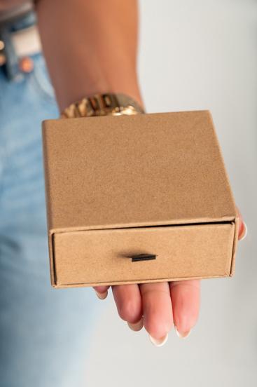 Кутия за съхранение на бижута, кафява