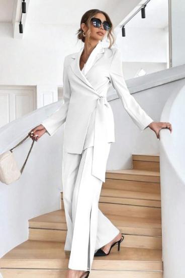 Елегантен комплект сако и панталон, бял